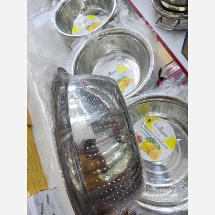 سرویس آبکش و لگن استیل یونیک شش پارچه