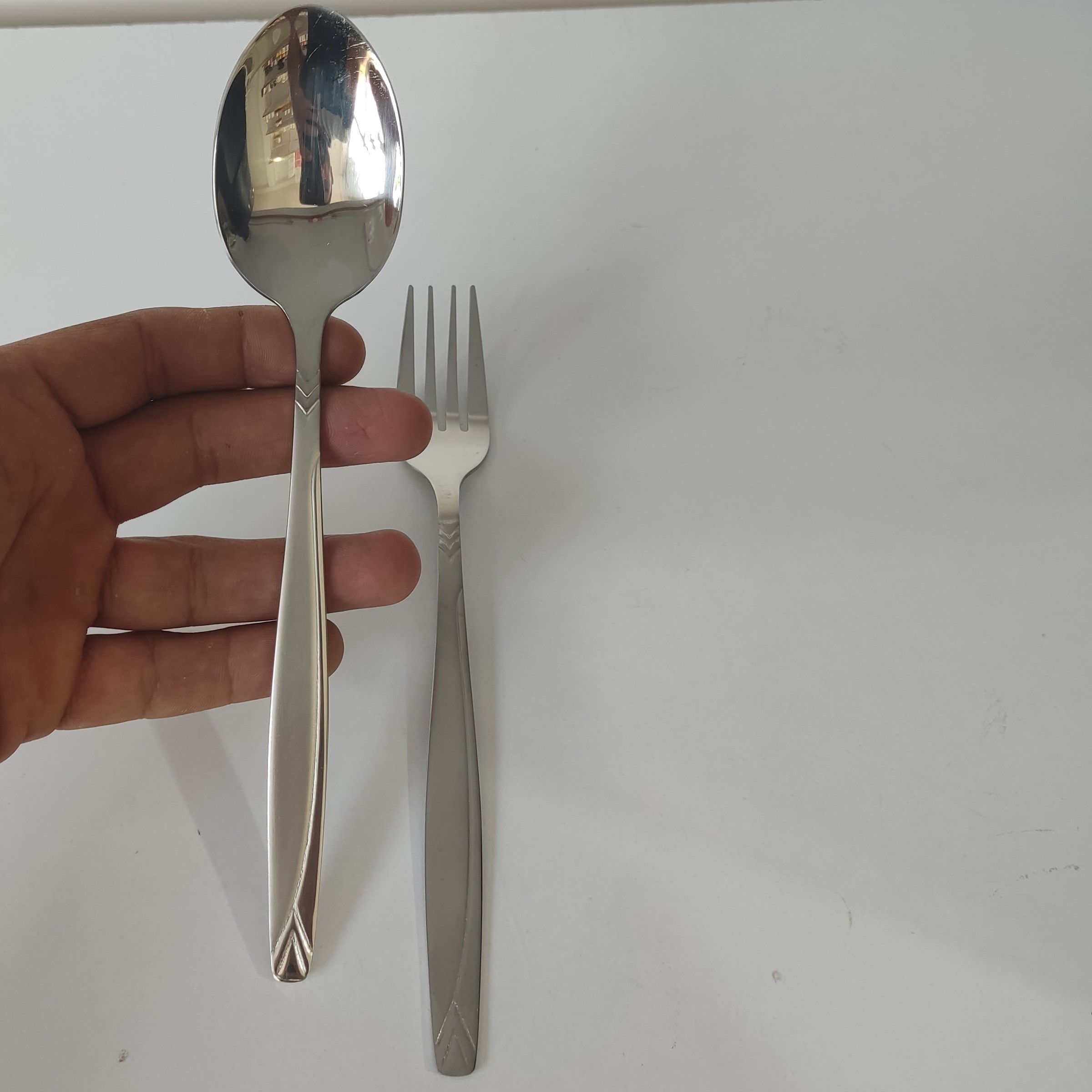 قاشق و چنگال یونیک مدل پرنس آهن ربا نگیر